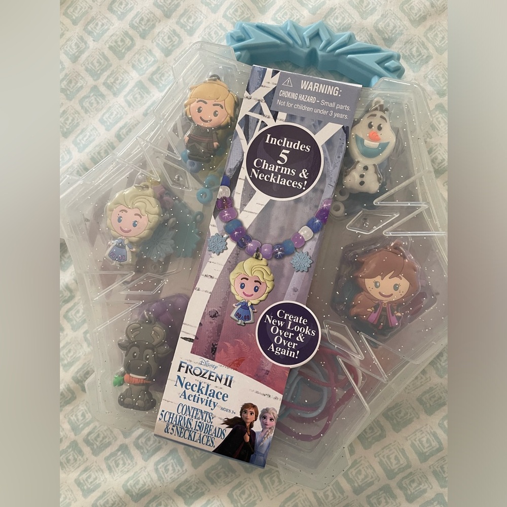 Frozen 2 Necklace Activity set